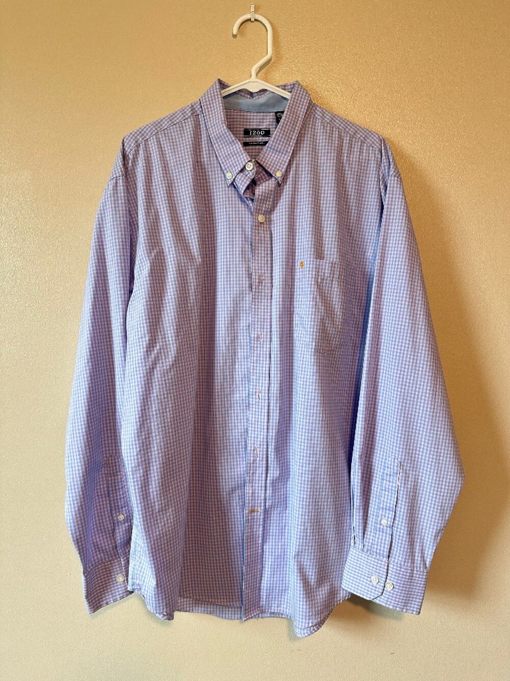 IZOD Men's Long Sleeve Button Down Shirt Pink Blue Plaid Non-Iron Size XL